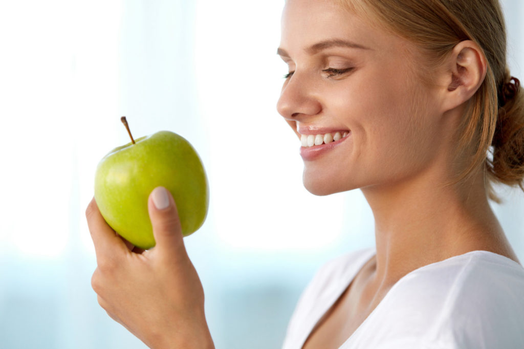 5 Healthy Foods to Protect Your Teeth